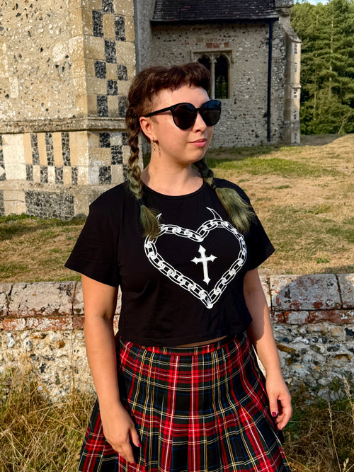 Chain Heart Black Crop Top